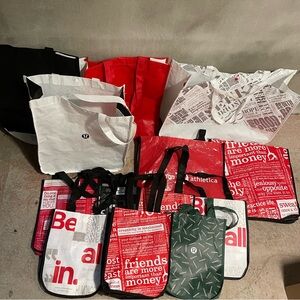 Lululemon shopping tote bags bundle
